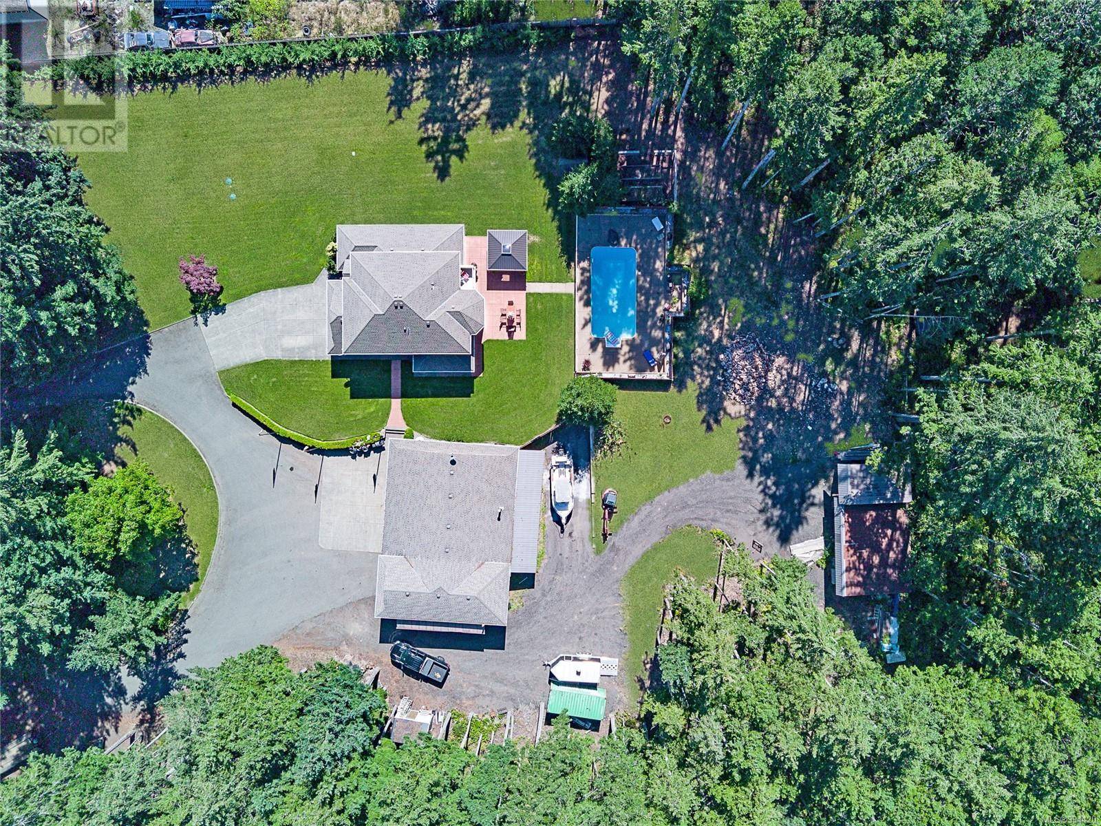 Courtenay, BC V9J1Y4,2042 Stevedor Rd