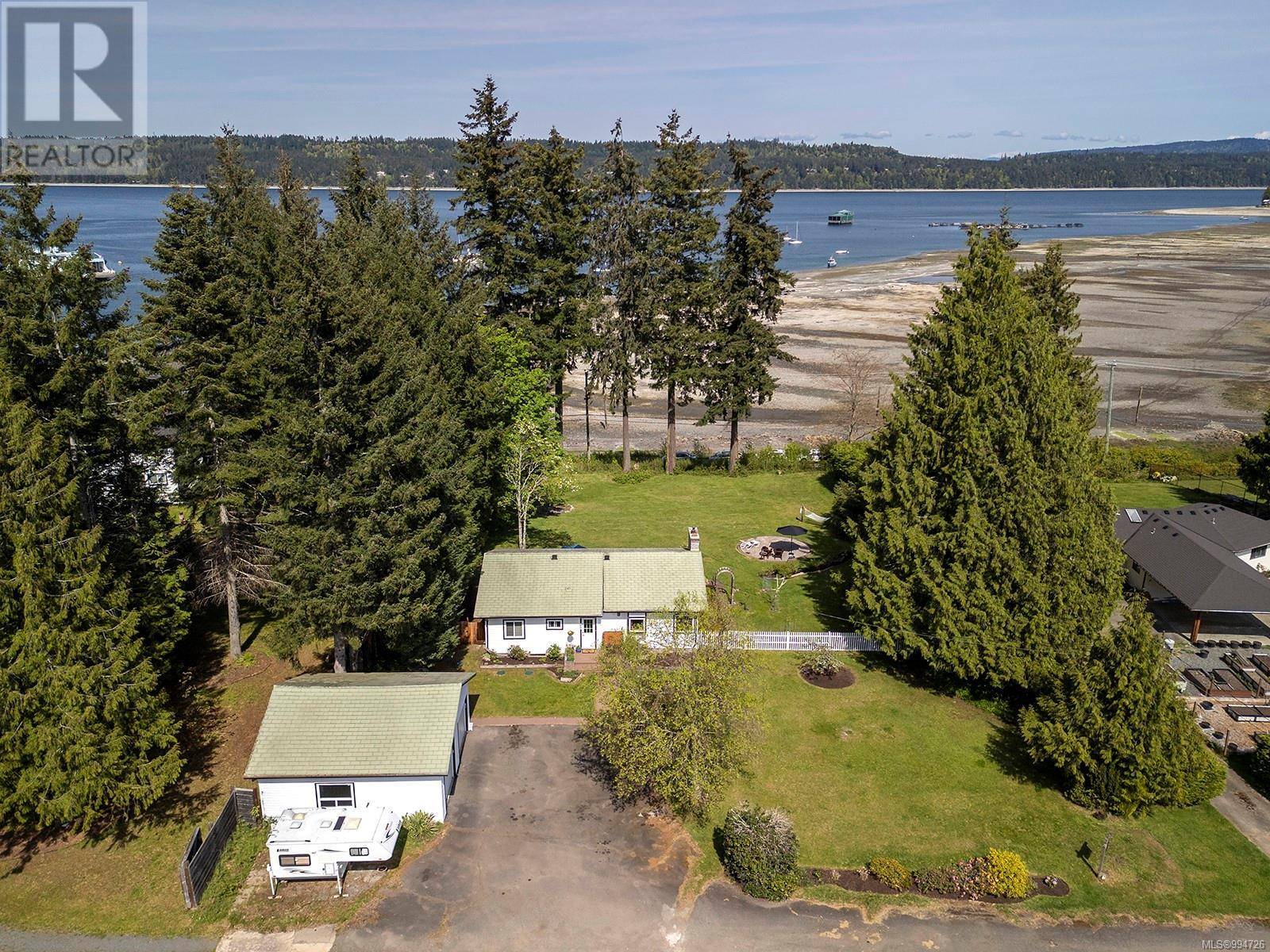 Fanny Bay, BC V0R1W0,7410 Yake Rd
