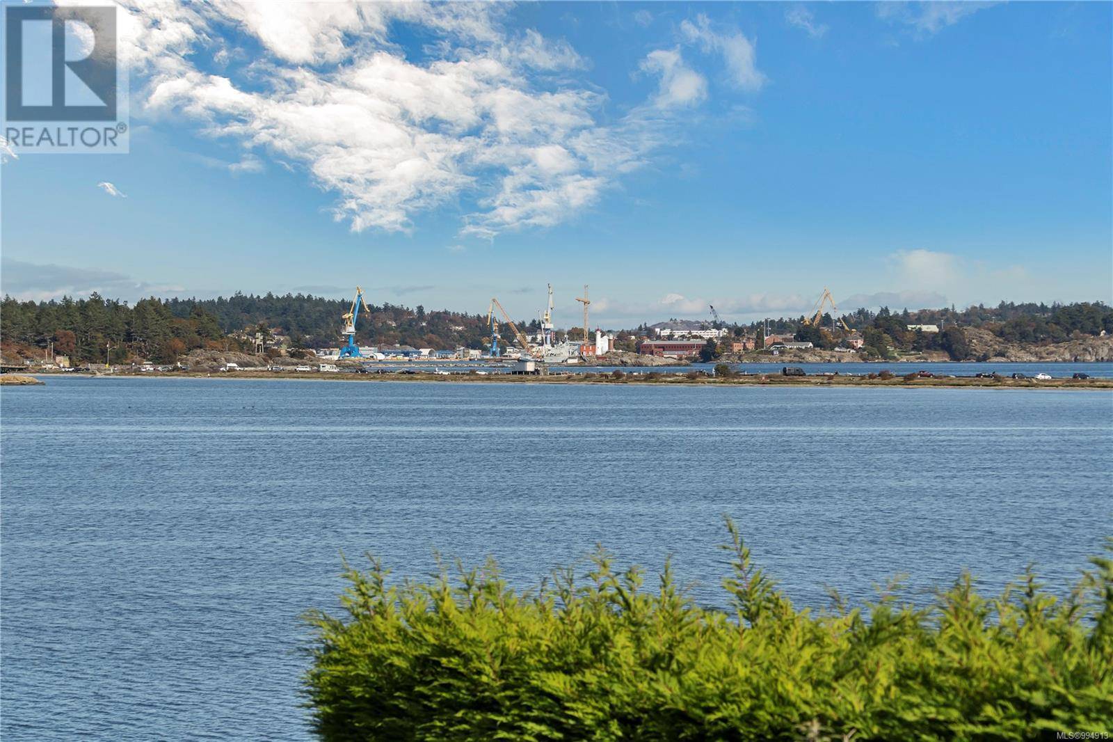 Colwood, BC V9C1R9,230 Portsmouth Dr