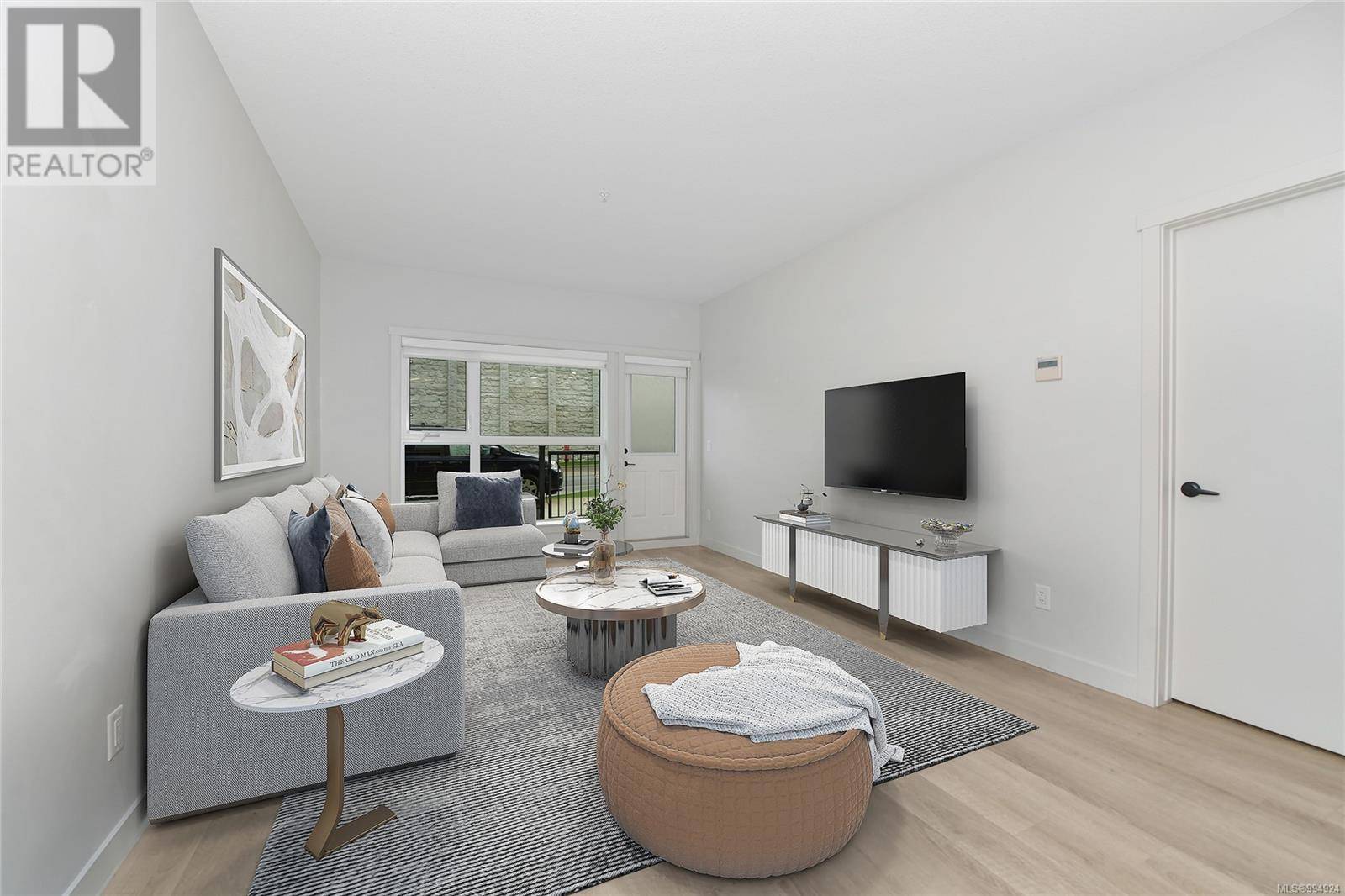Langford, BC V9B5X3,2465 Gateway RD #105
