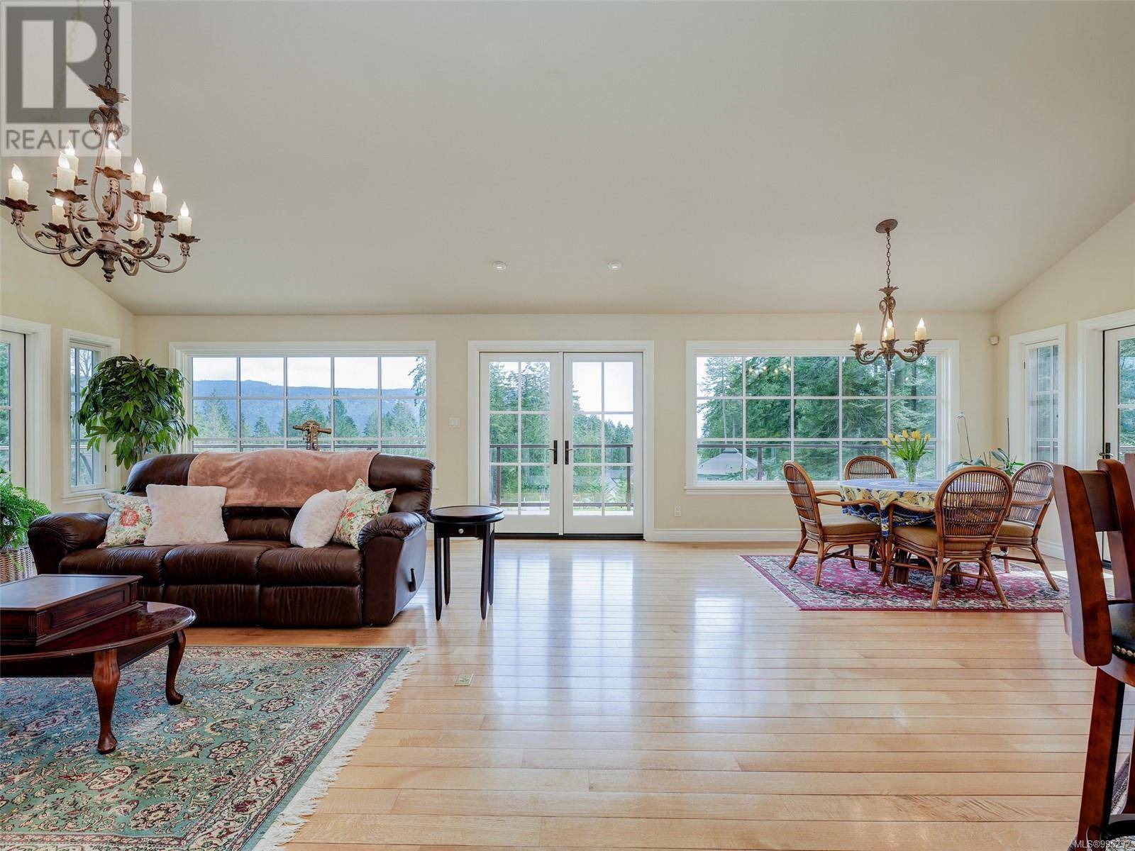 Cowichan Bay, BC V0R1N2,956 Cherry Point Rd