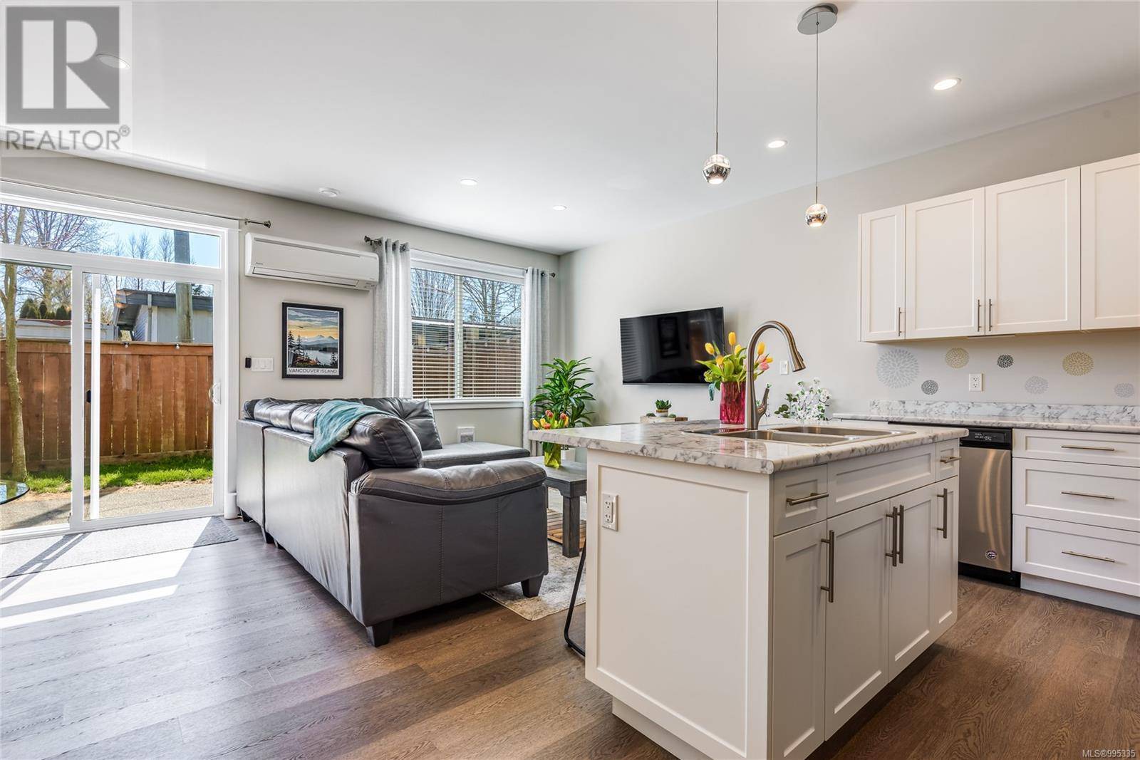 Campbell River, BC V9W3H5,328 Petersen RD #E