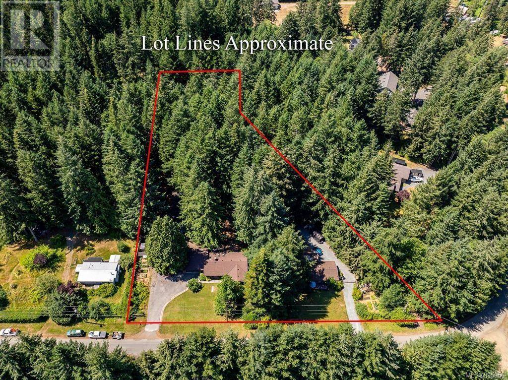 Fanny Bay, BC V0R1W0,7789 Little Way