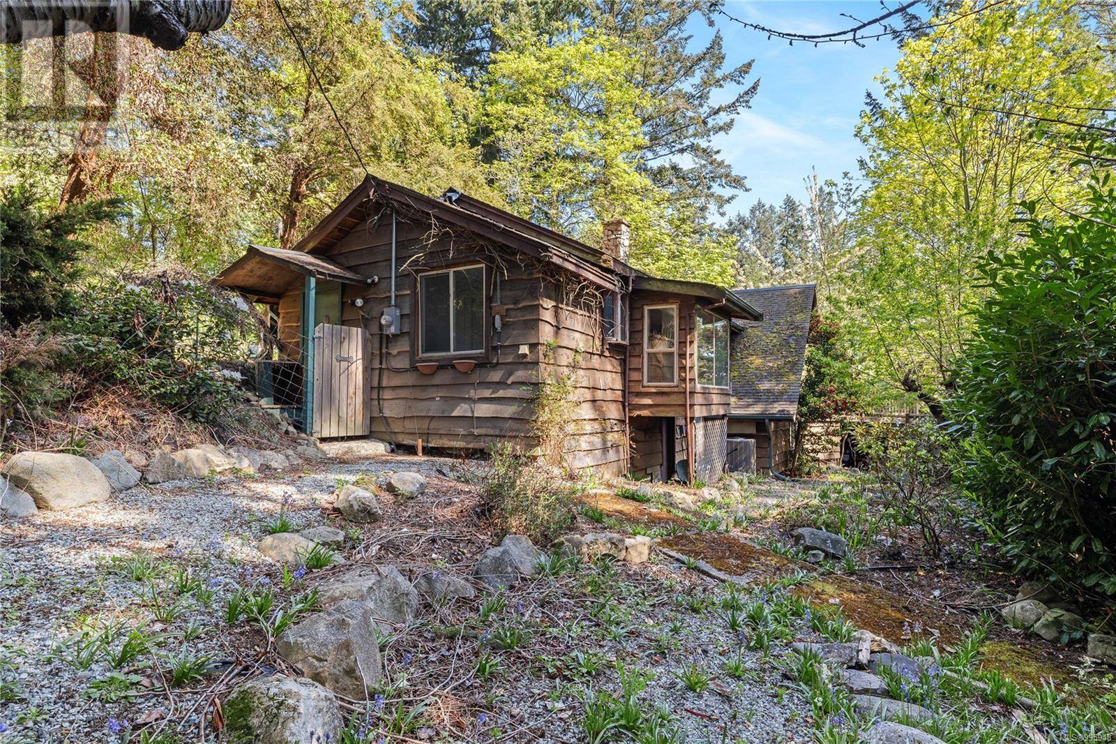 Salt Spring, BC V8K2R4,297 Churchill Rd