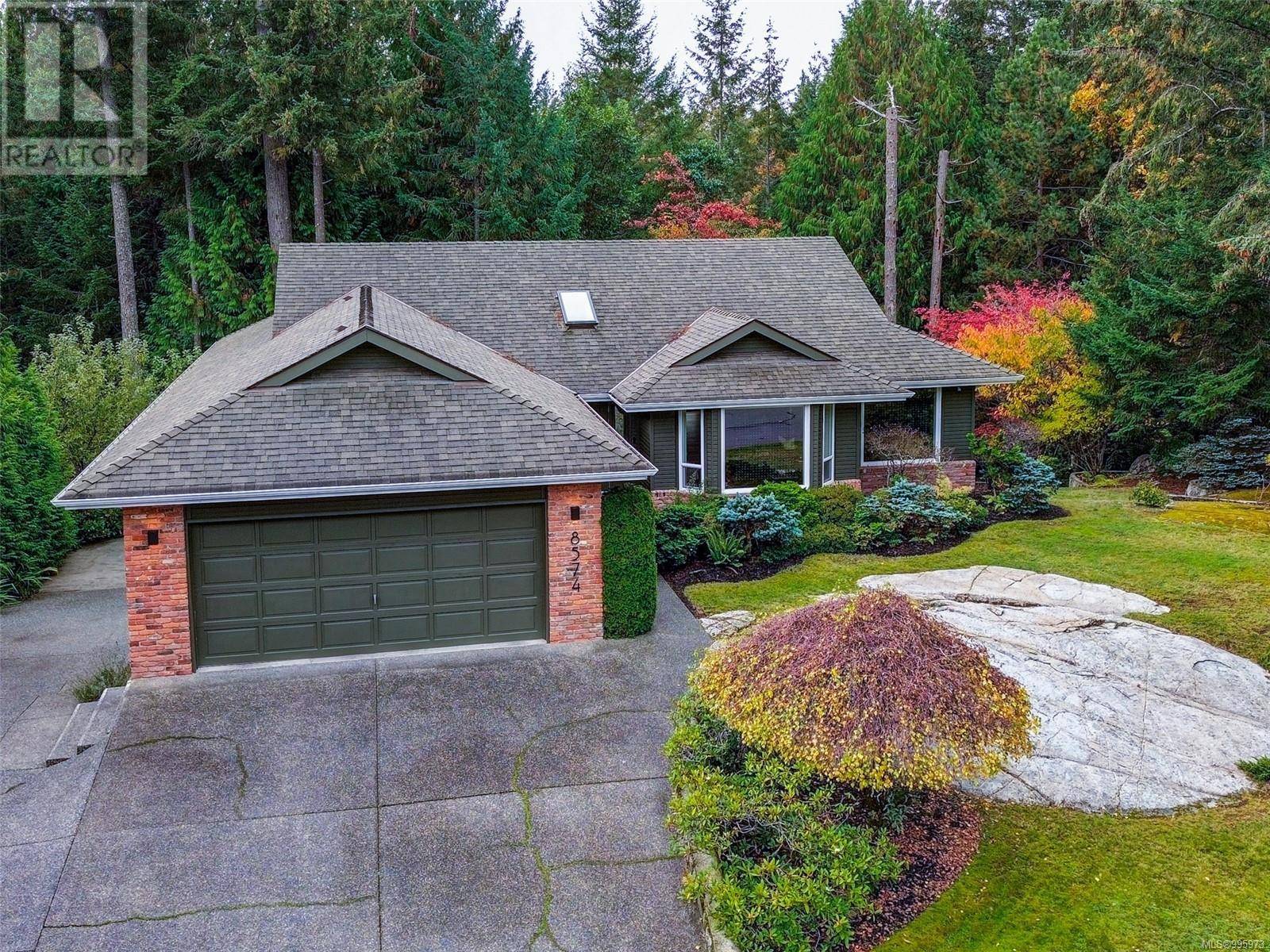 North Saanich, BC V8L5B6,8574 Kingcome Cres