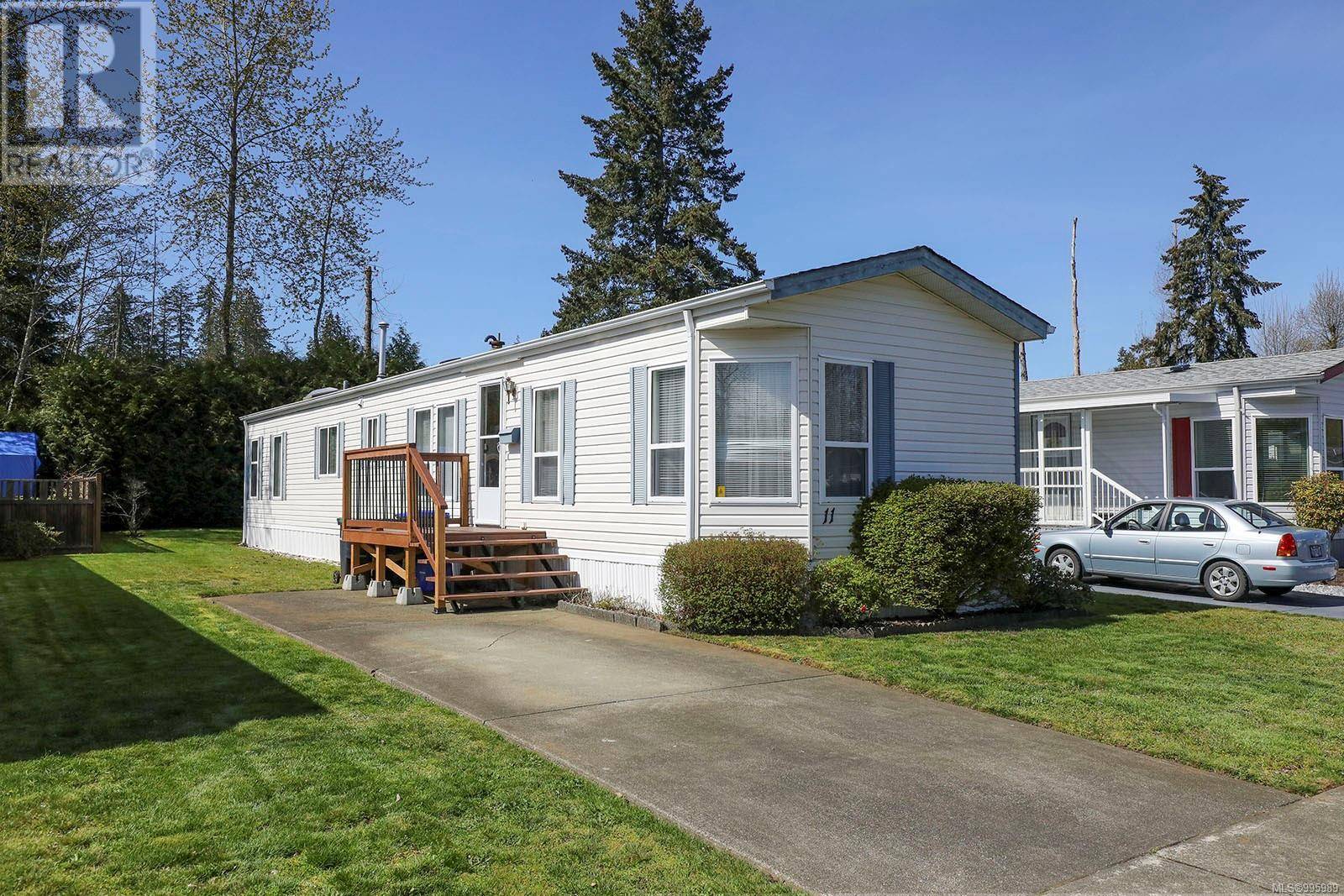 Courtenay, BC V9N2G6,2140 20th ST #11