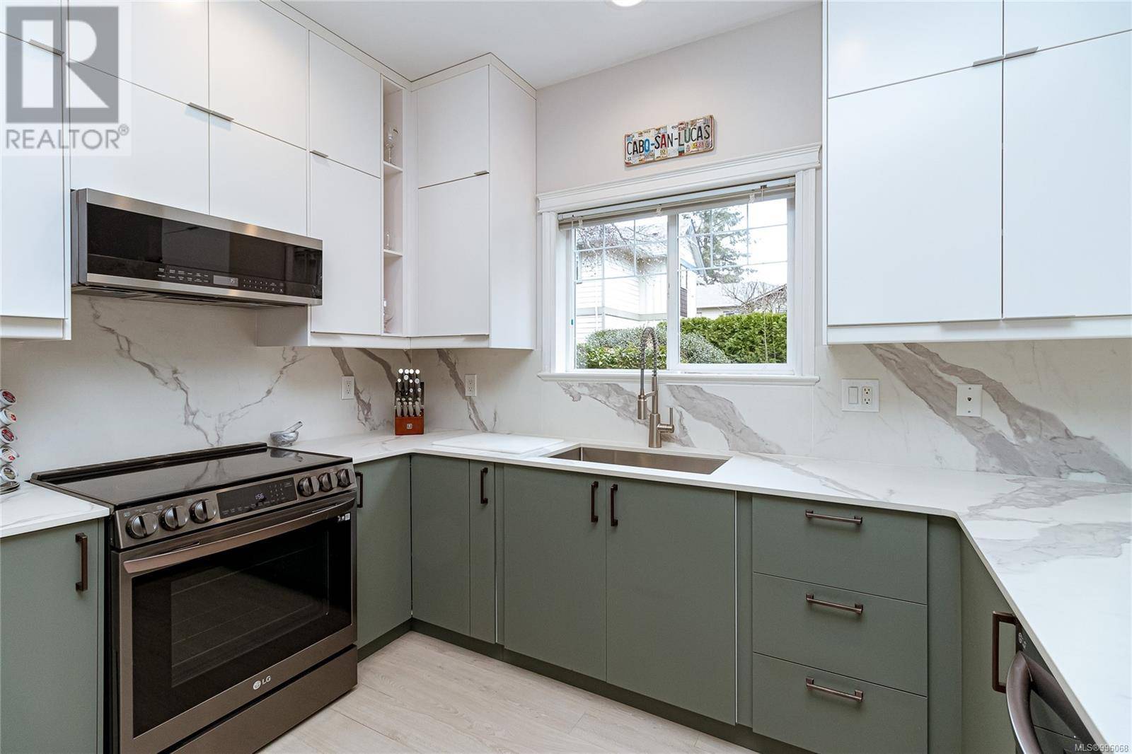 Langford, BC V9B6S5,951 Goldstream AVE #129