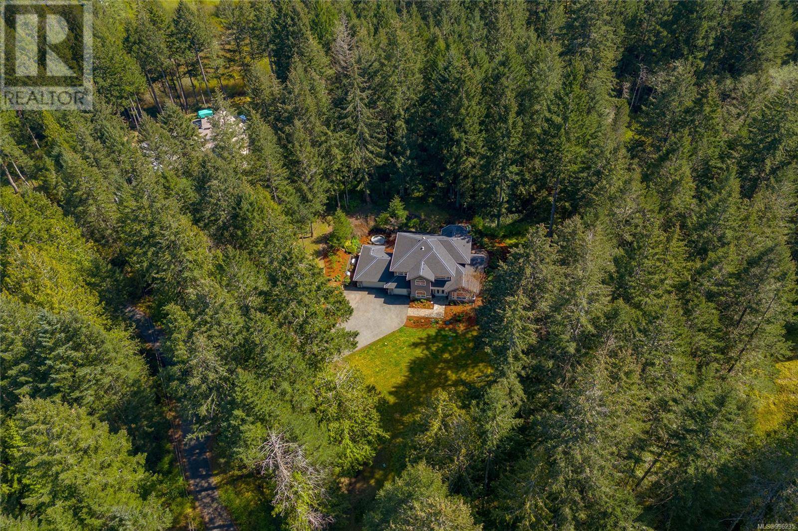Highlands, BC V9B6S8,1493 White Pine Terr
