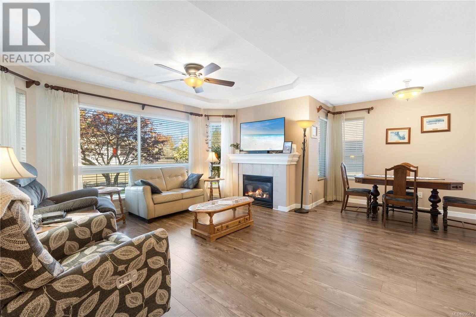 Parksville, BC V9P2T7,586 Hampstead St