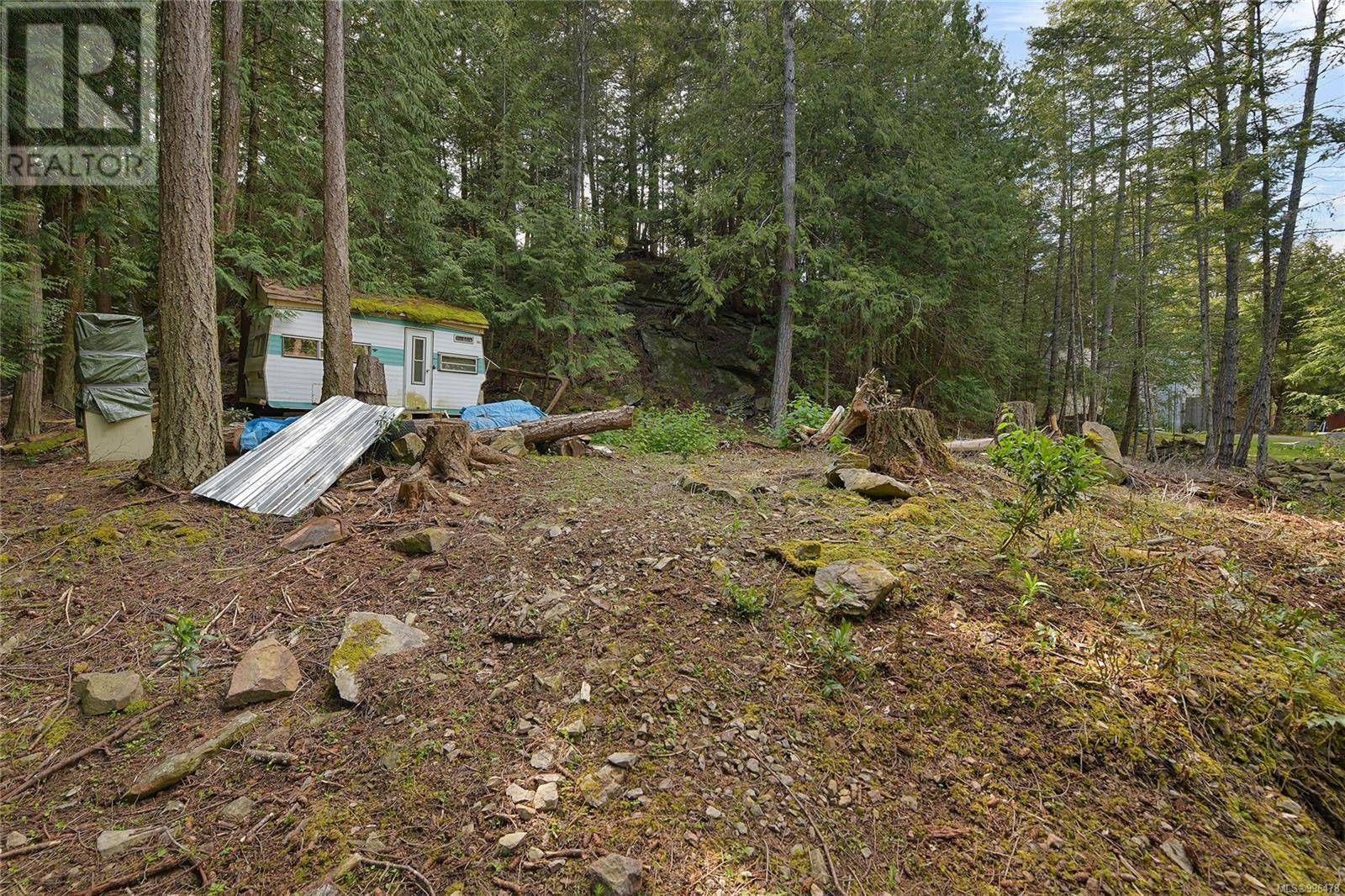 Mayne Island, BC V0N2J1,497 Abbott Rd