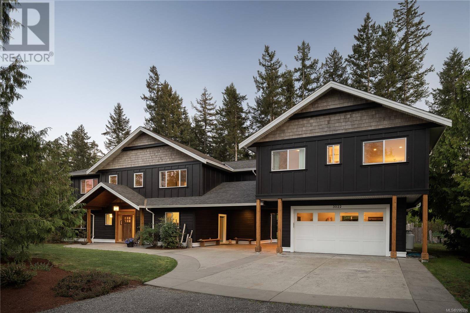 Sooke, BC V9Z0J5,3022 Sarah Dr