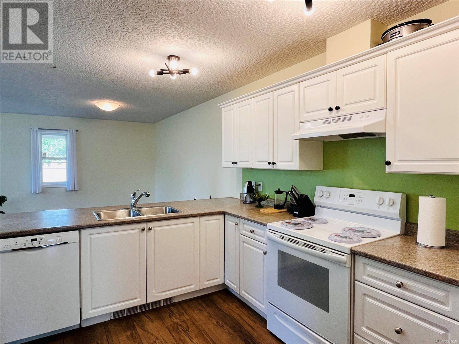 Sooke, BC V9Z0P5,6718 Grant RD West #101