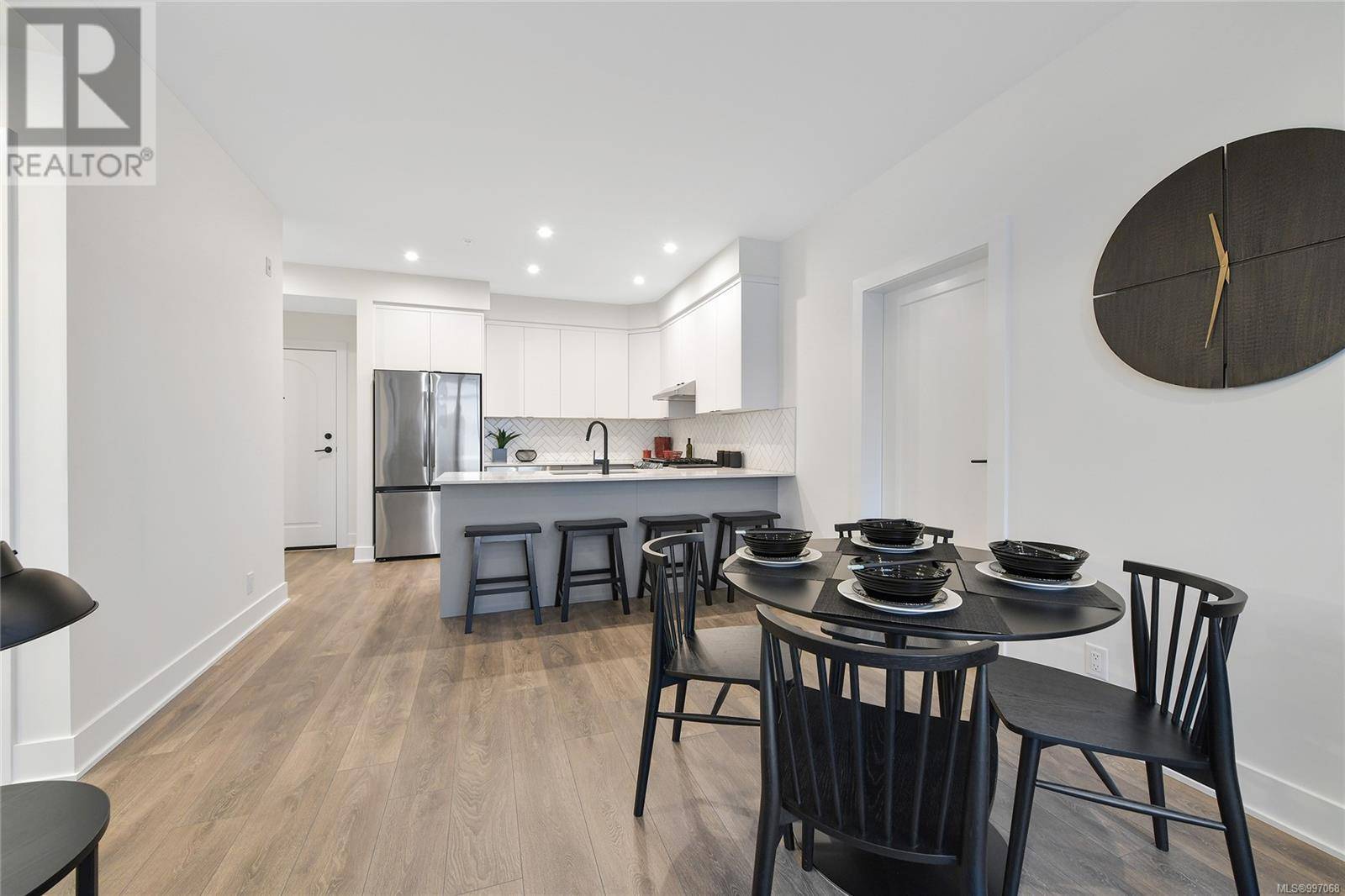 Langford, BC V9B7C5,1110 Samar CRES #301