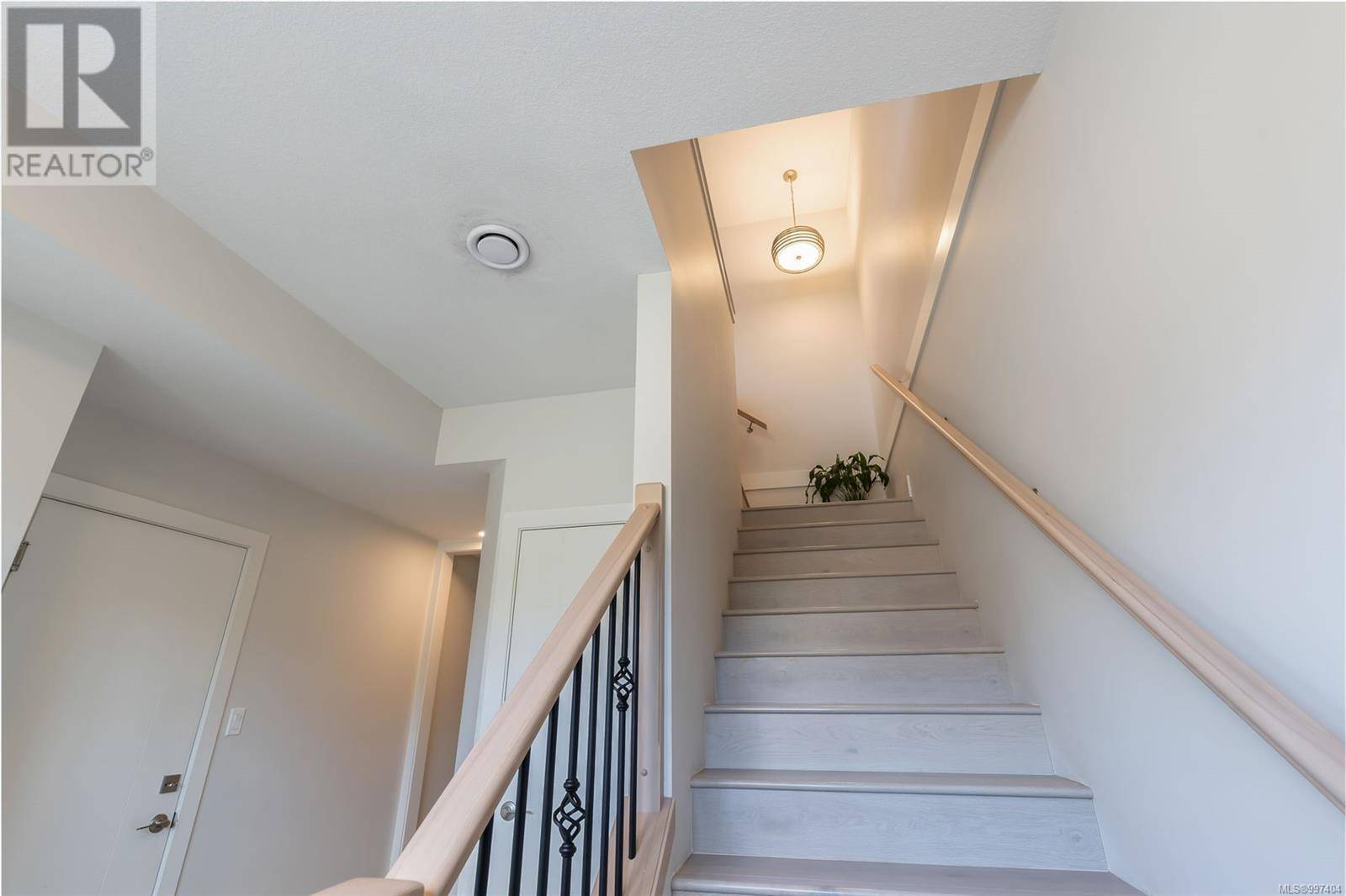 Nanaimo, BC V9T0G6,5799 Linley Valley Dr