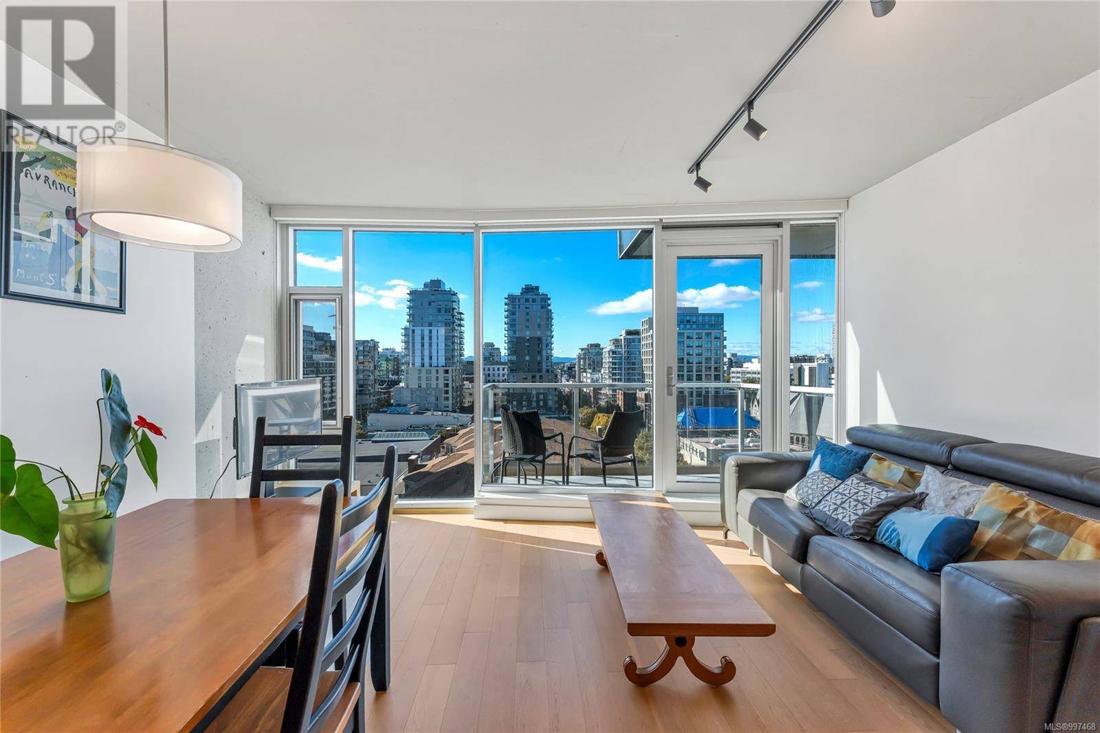 Victoria, BC V8V0E3,989 Johnson ST #803