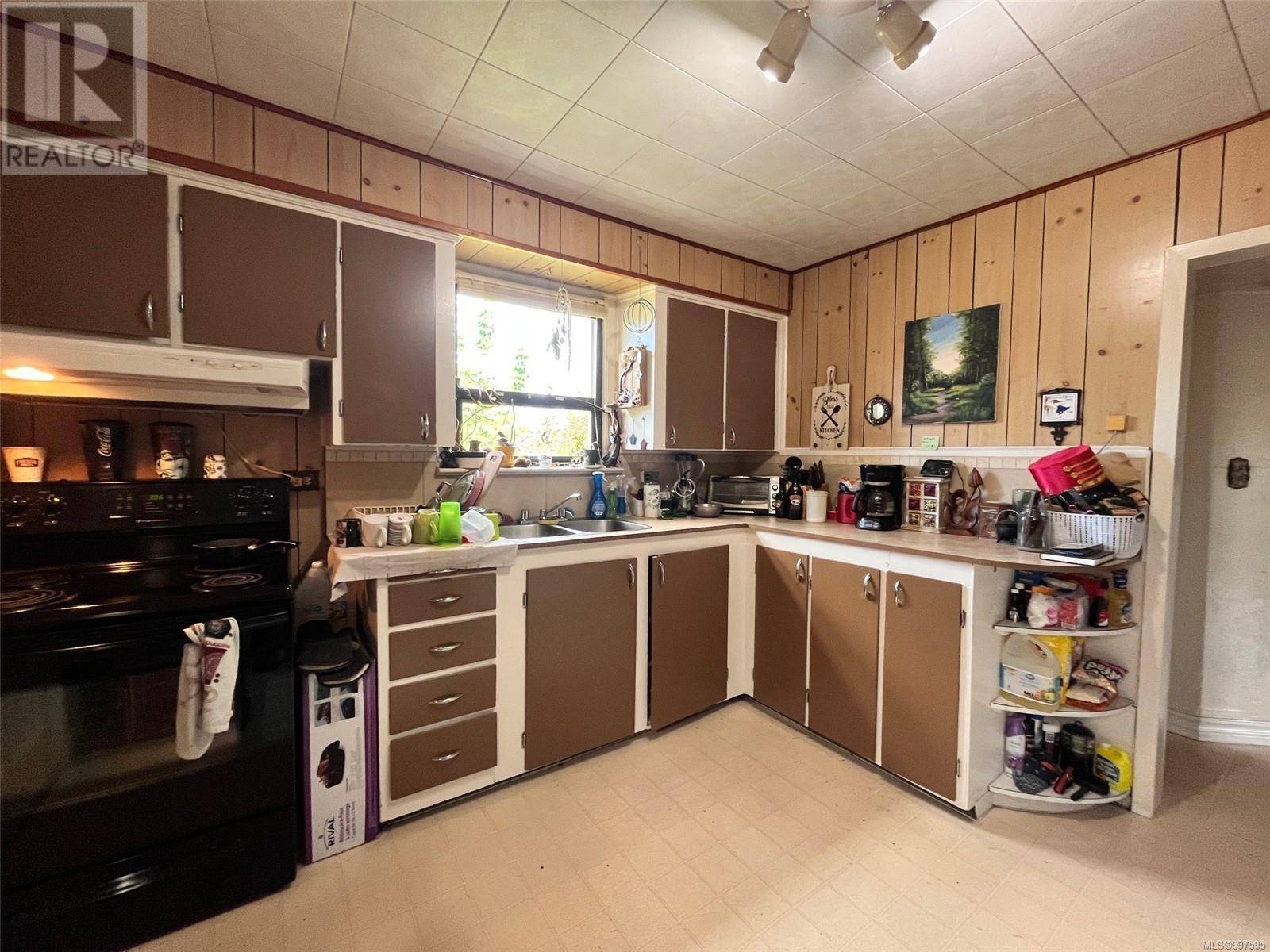 Nanaimo, BC V9T1R2,11 Rosamond St
