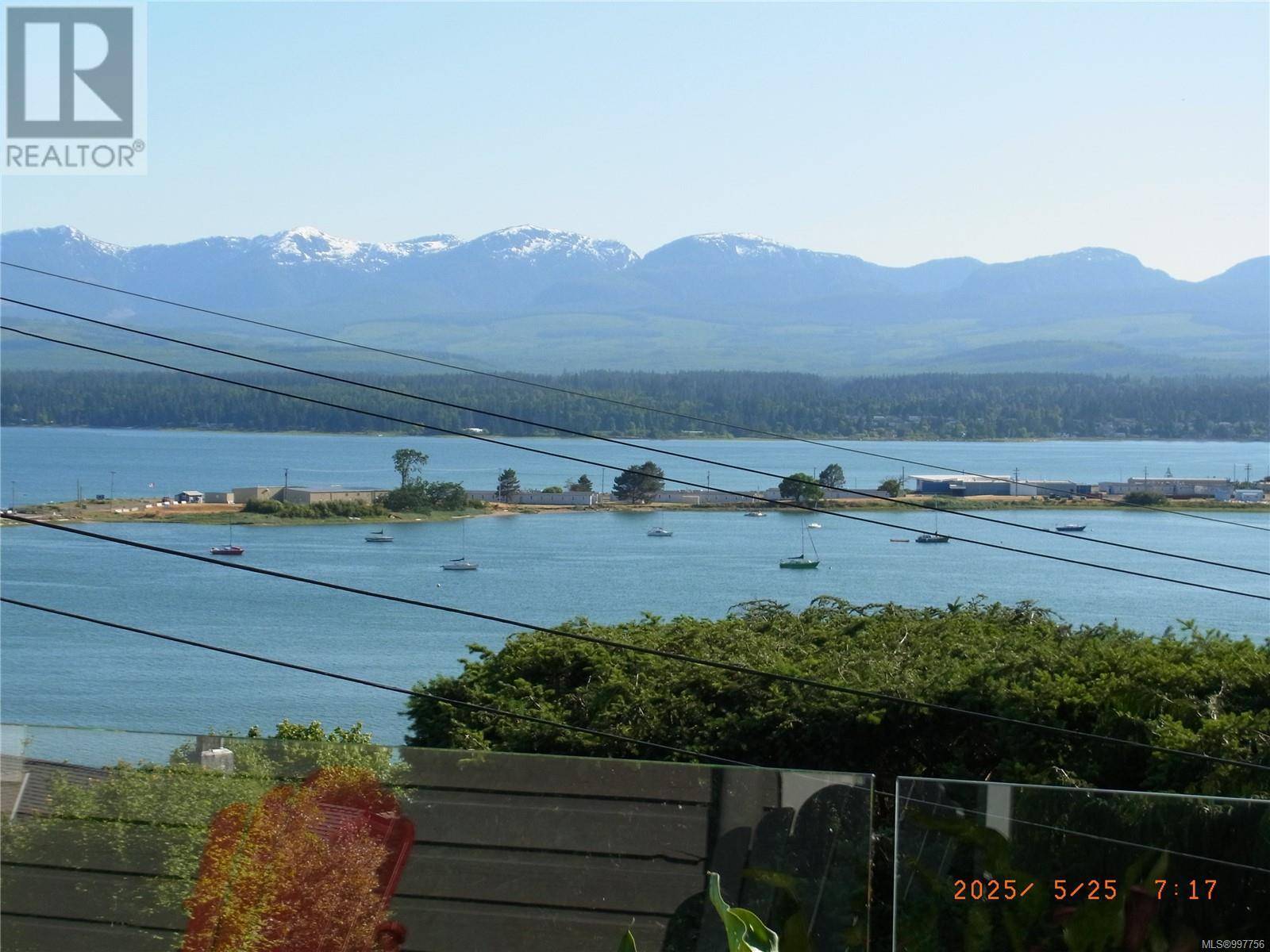 Comox, BC V9M3X3,1166 Yates Rd