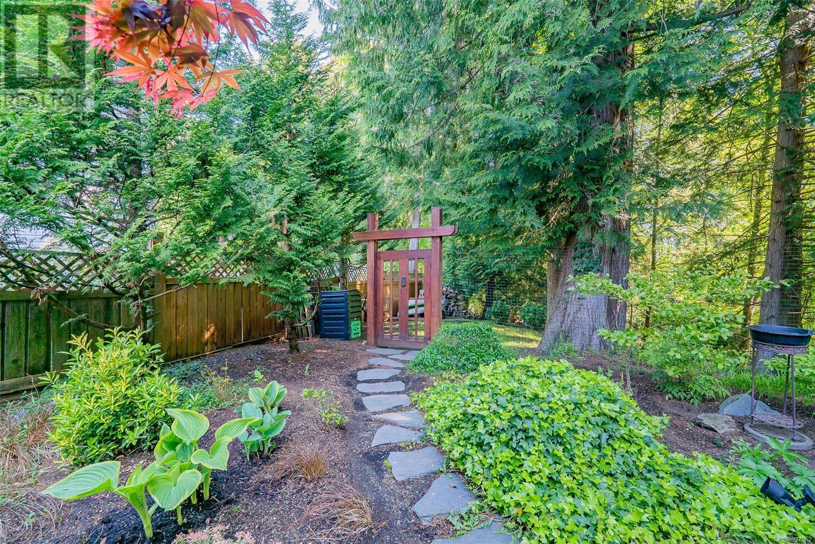 Nanaimo, BC V9V1S2,6256 Ferley Pl