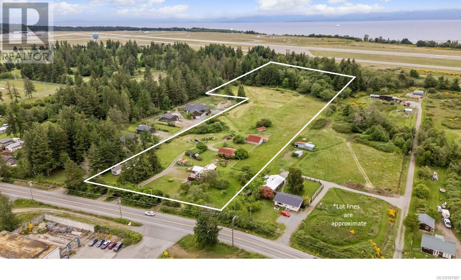 Comox, BC V9M3T2,818 Knight Rd