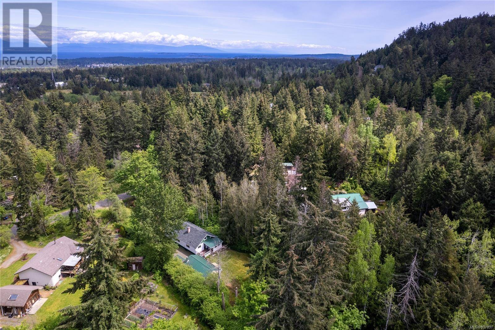 Errington, BC V9P2C3,1024 Little Mountain Rd
