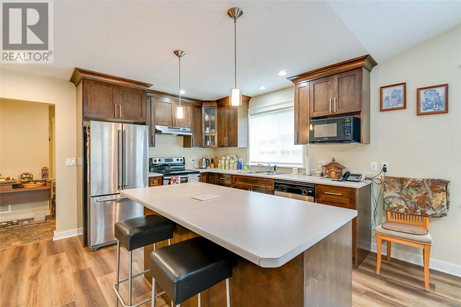 Port Alberni, BC V9Y5A5,3774 12th AVE #1