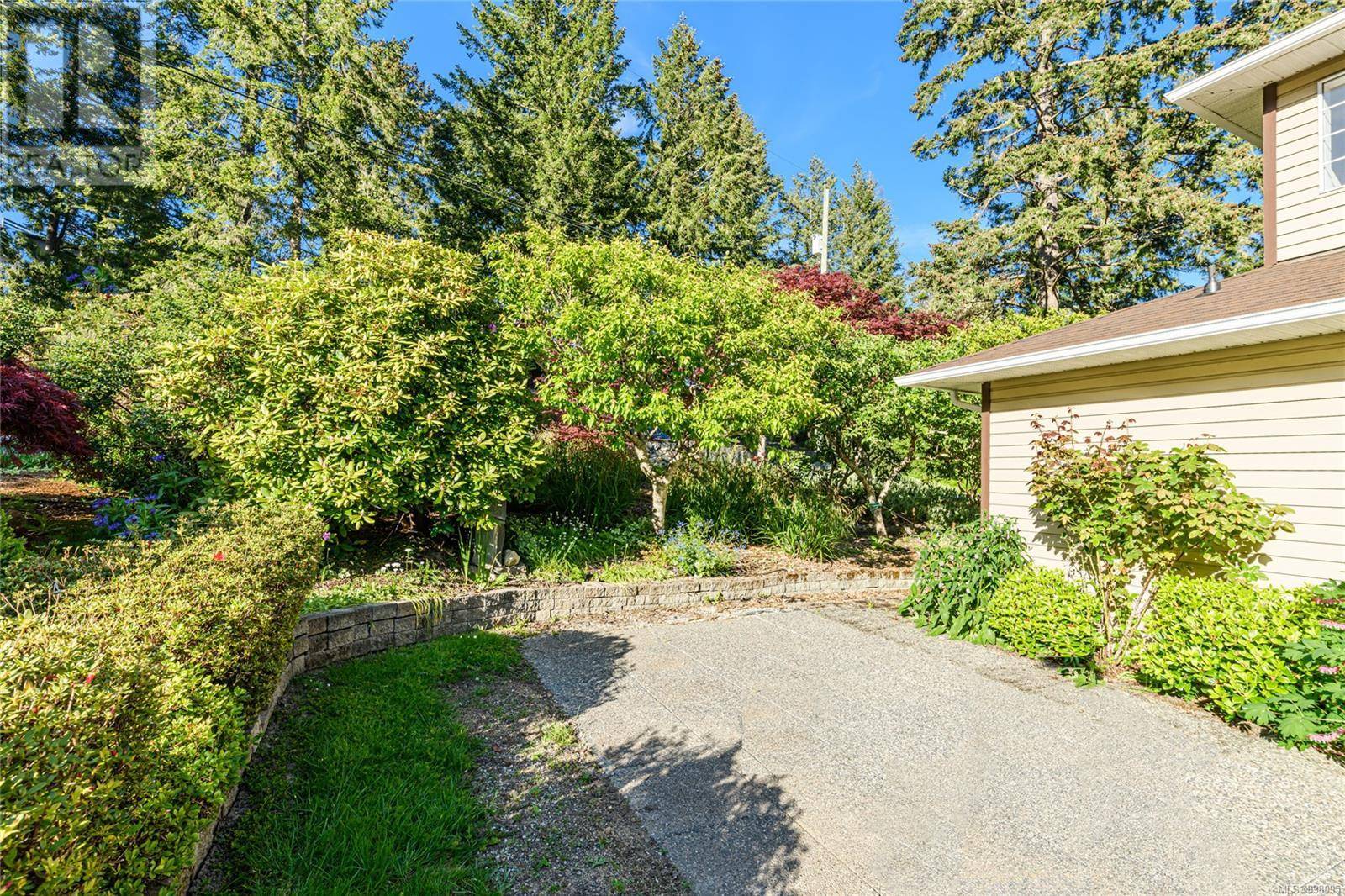 Salt Spring, BC V8K2V1,124 Valhalla RD #3