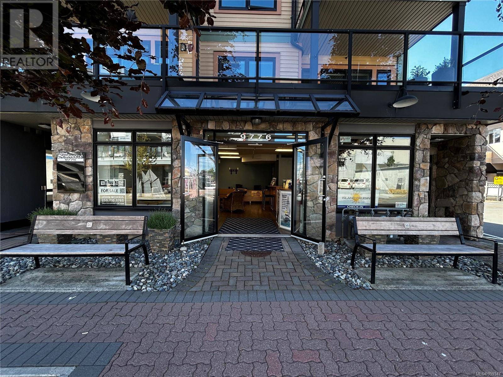Sidney, BC V8L2Z1,9776 Fourth ST #101