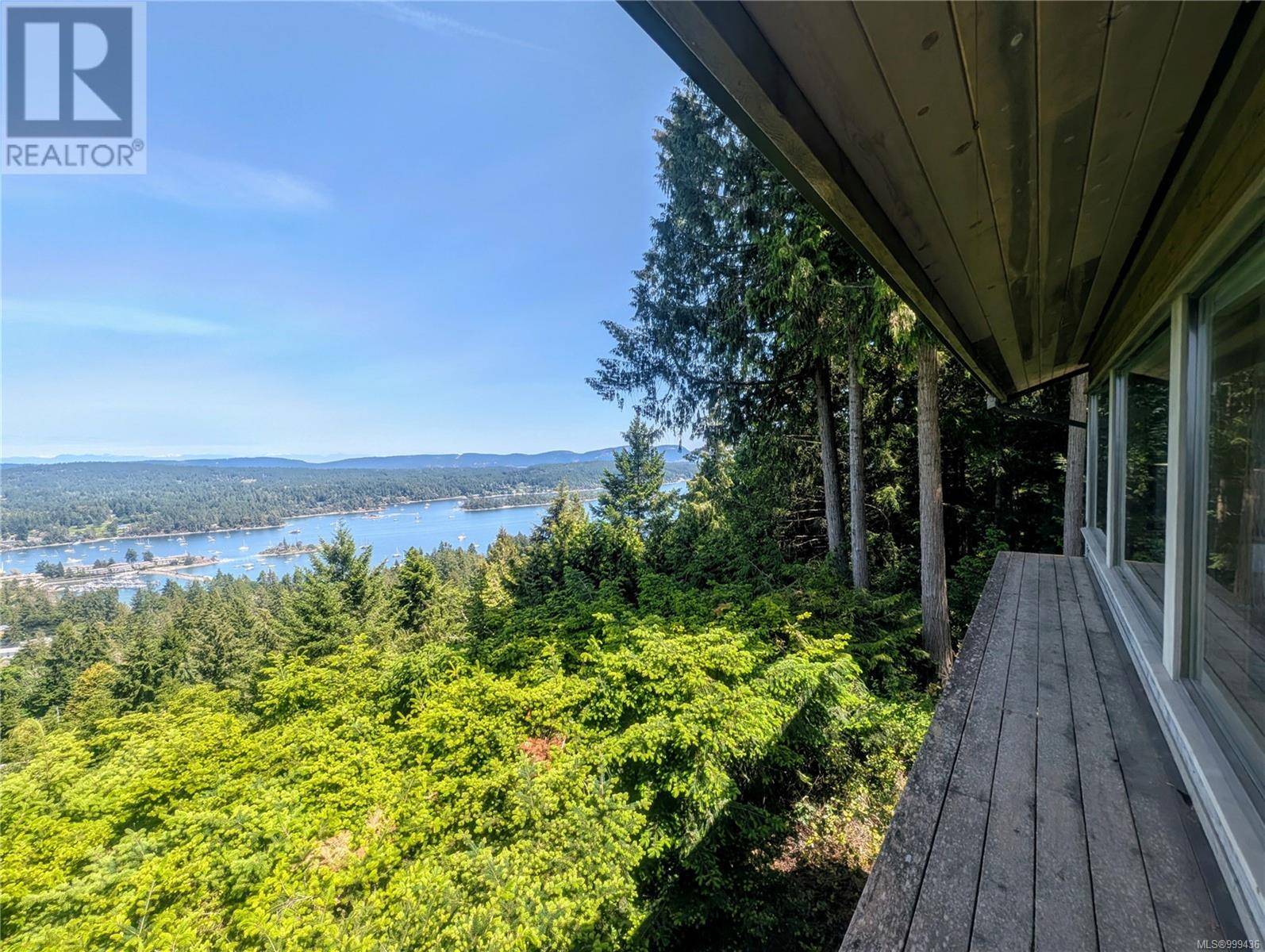 Salt Spring, BC V8K2J7,273 Cudmore Rd