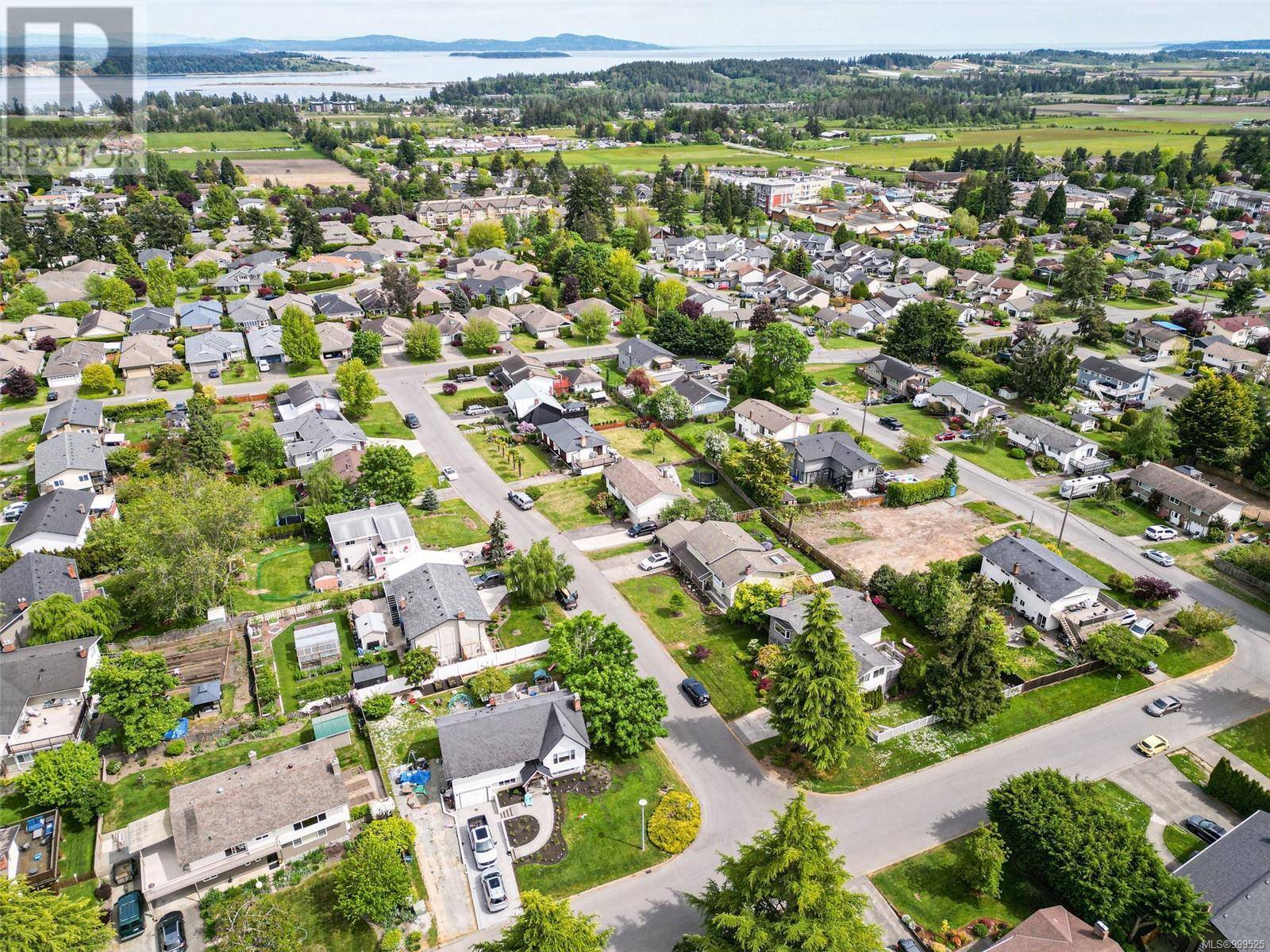 Central Saanich, BC V8M1K6,1881 Seaboard Cres
