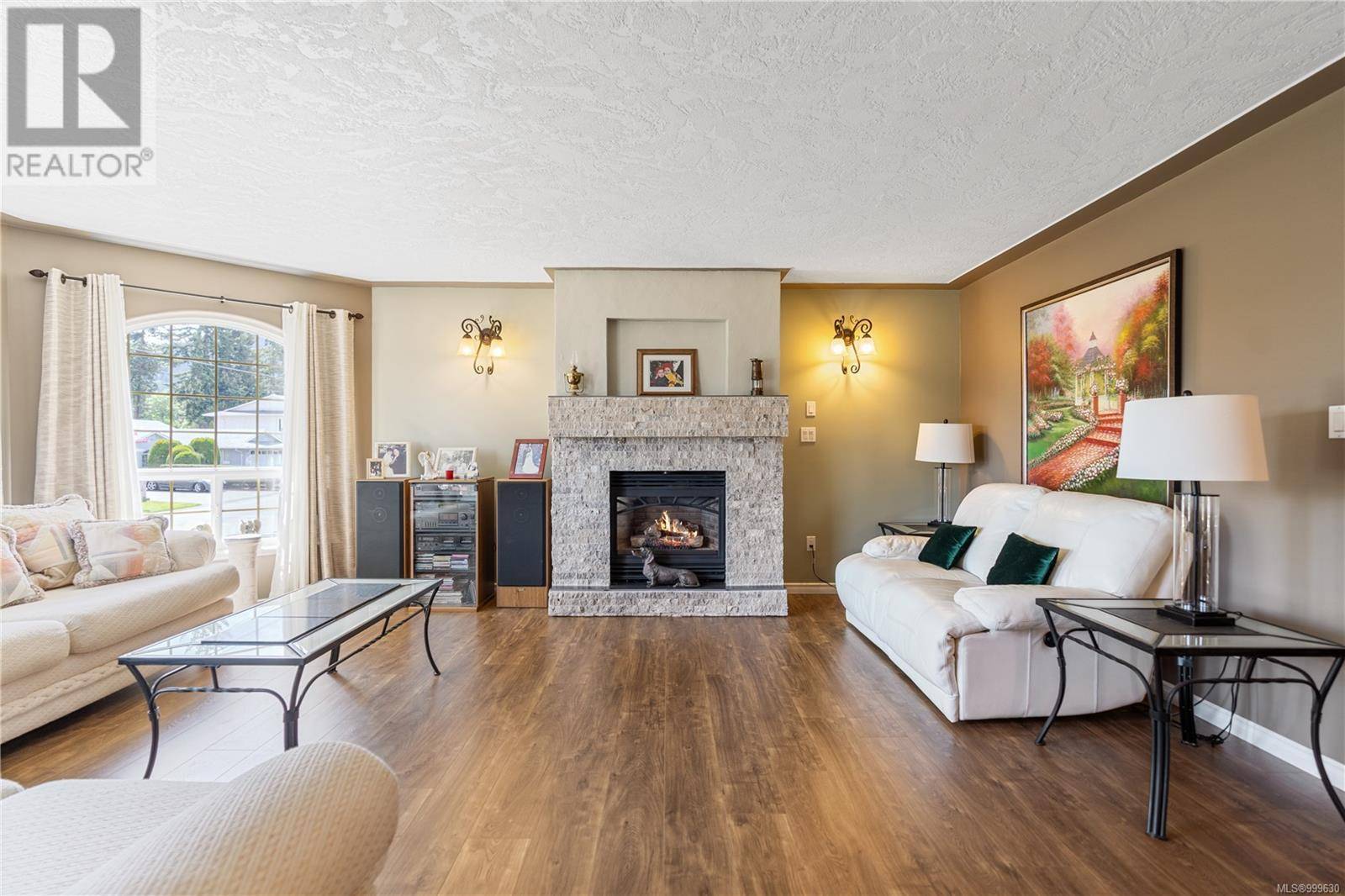 Crofton, BC V0R1R0,8090 Spinnaker Pl