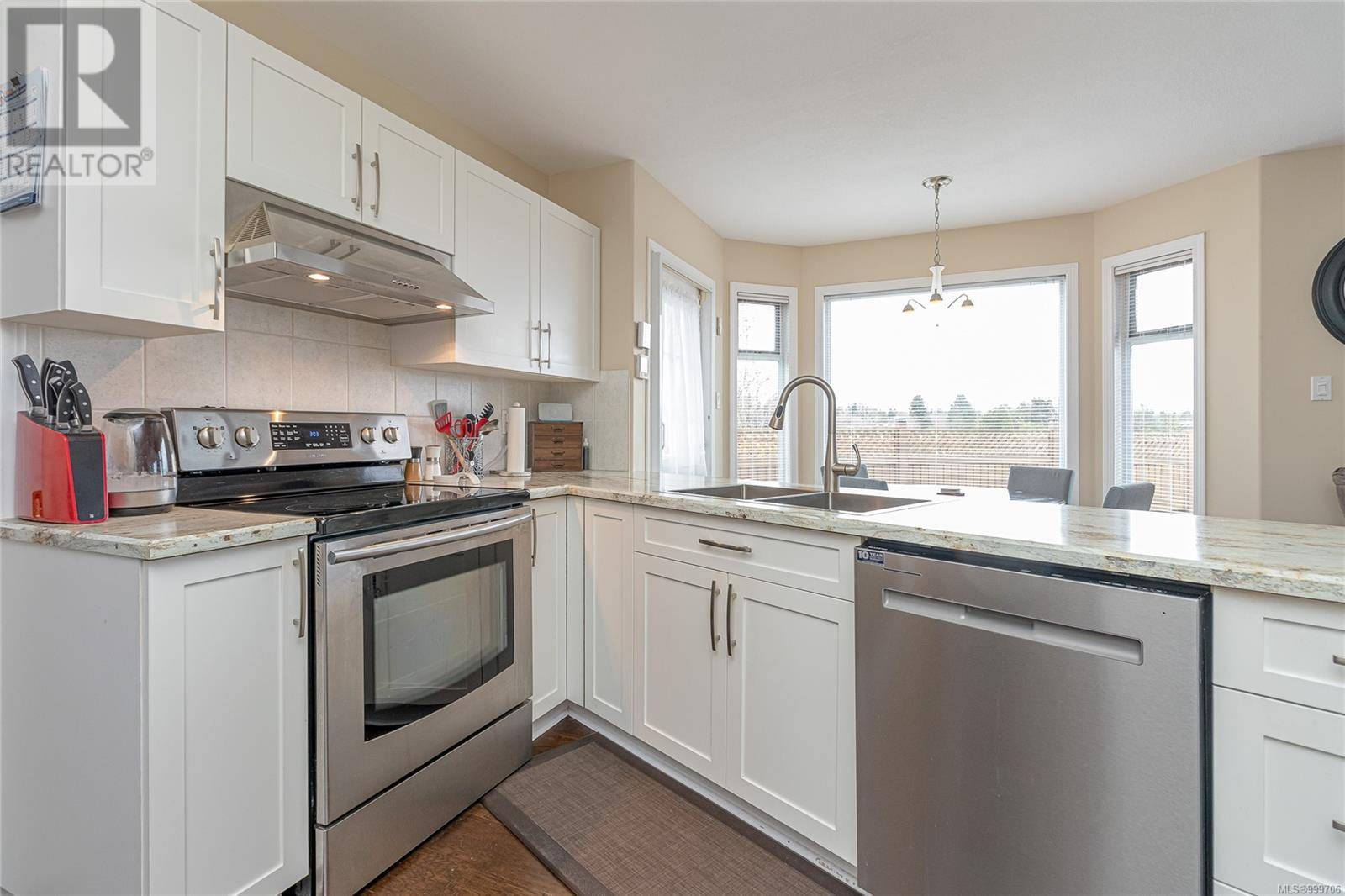 Parksville, BC V9P2N9,639 Eagle Tree Close