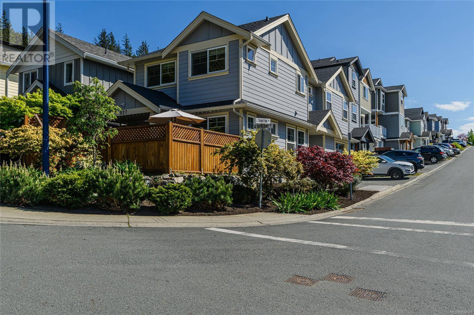 Langford, BC V9C0J4,927 Tayberry Terr