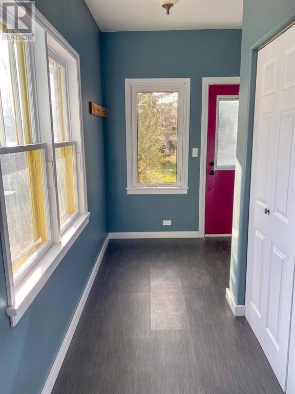 Falher, AB T0H1M0,117 1st Ave SE