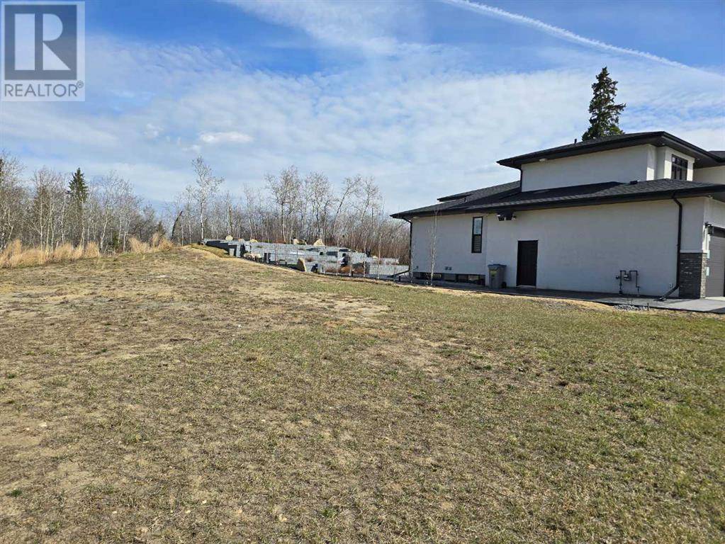 Rural Ponoka County, AB T4J1R3,125 Wolf Run Drive