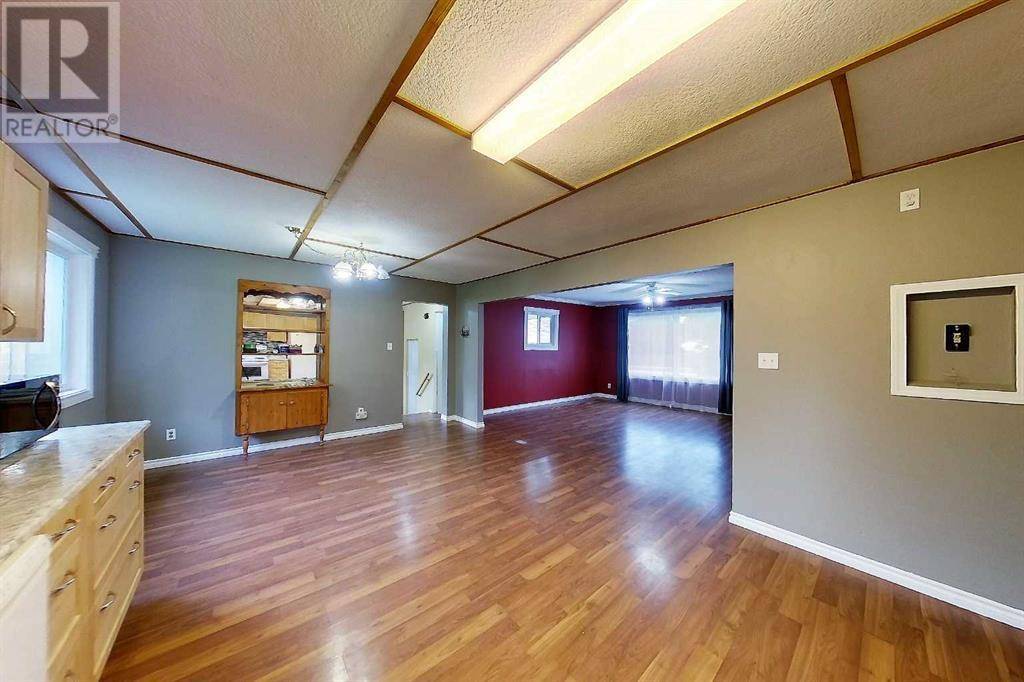 Edson, AB T7E1M4,6603 5 Avenue