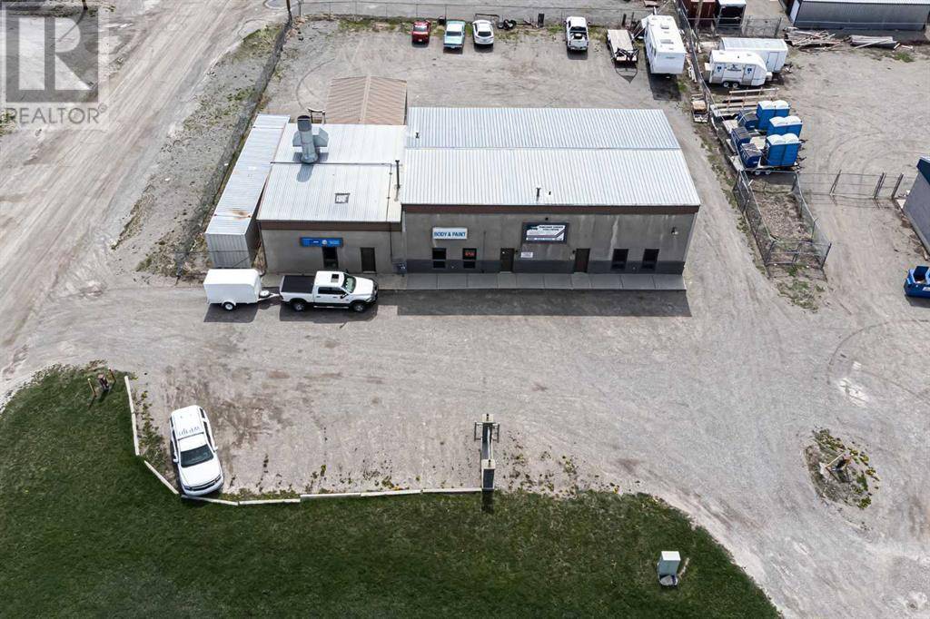 Pincher Creek, AB T0K1W0,1142 Macleod
