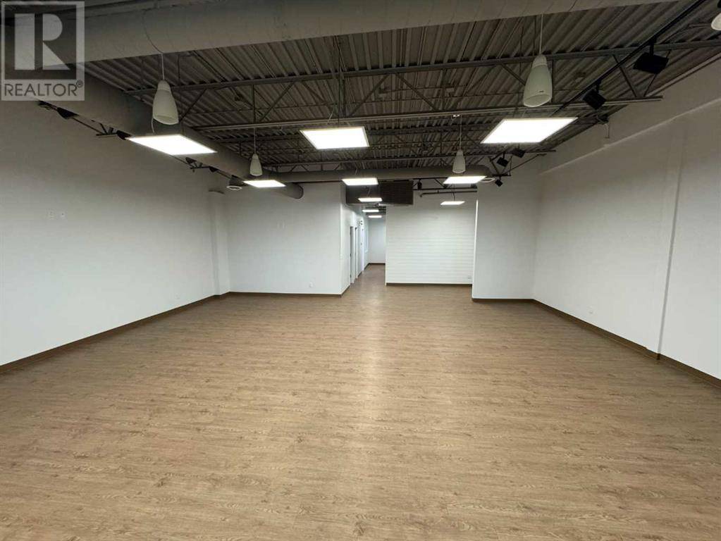 Grande Prairie, AB T8V8L1,203, 11745 105 Street