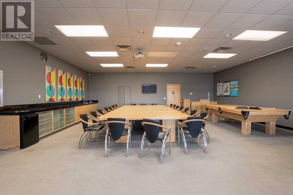 Grande Prairie, AB T8V6X9,201, 12125 99 Street