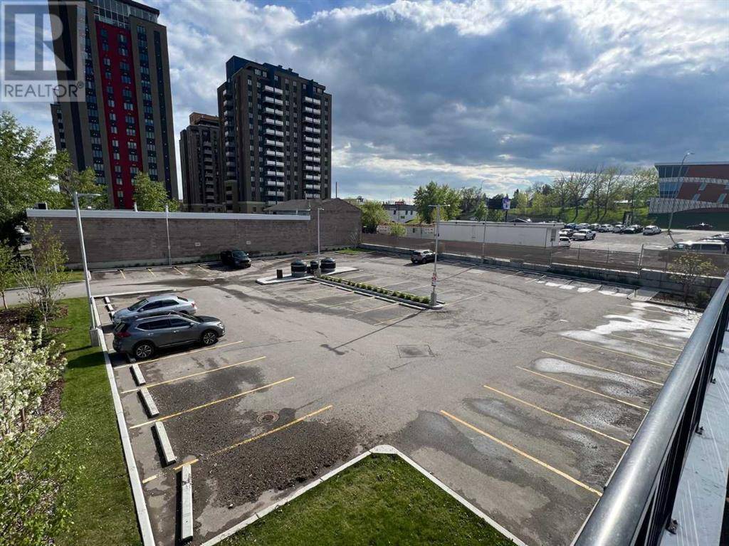 Calgary, AB T2H0J5,Unit 180, 5504 Macleod Trail SW