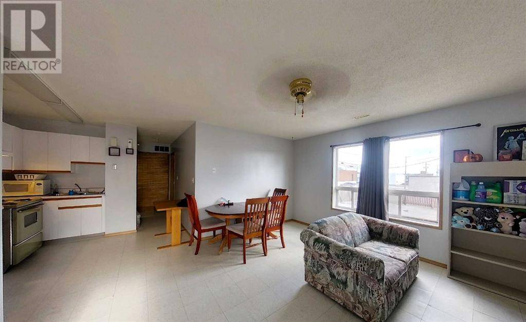 Edson, AB T7E1N7,5015 7 Avenue