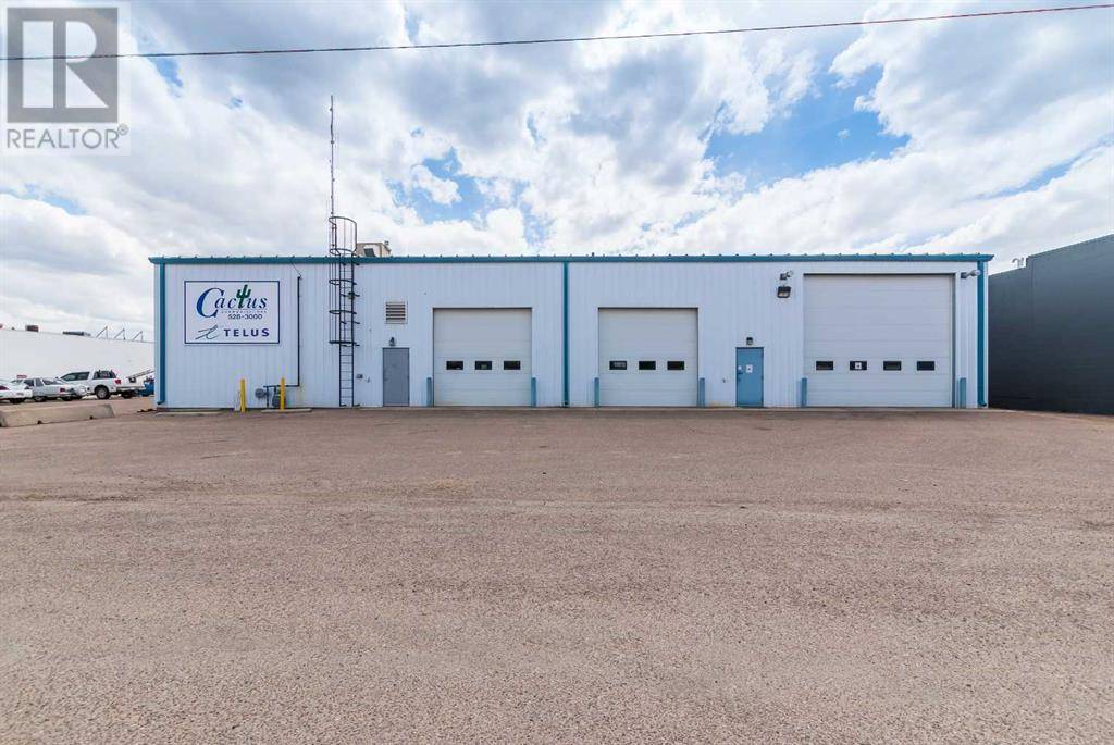 Medicine Hat, AB T1A4X1,662 16 Street SW