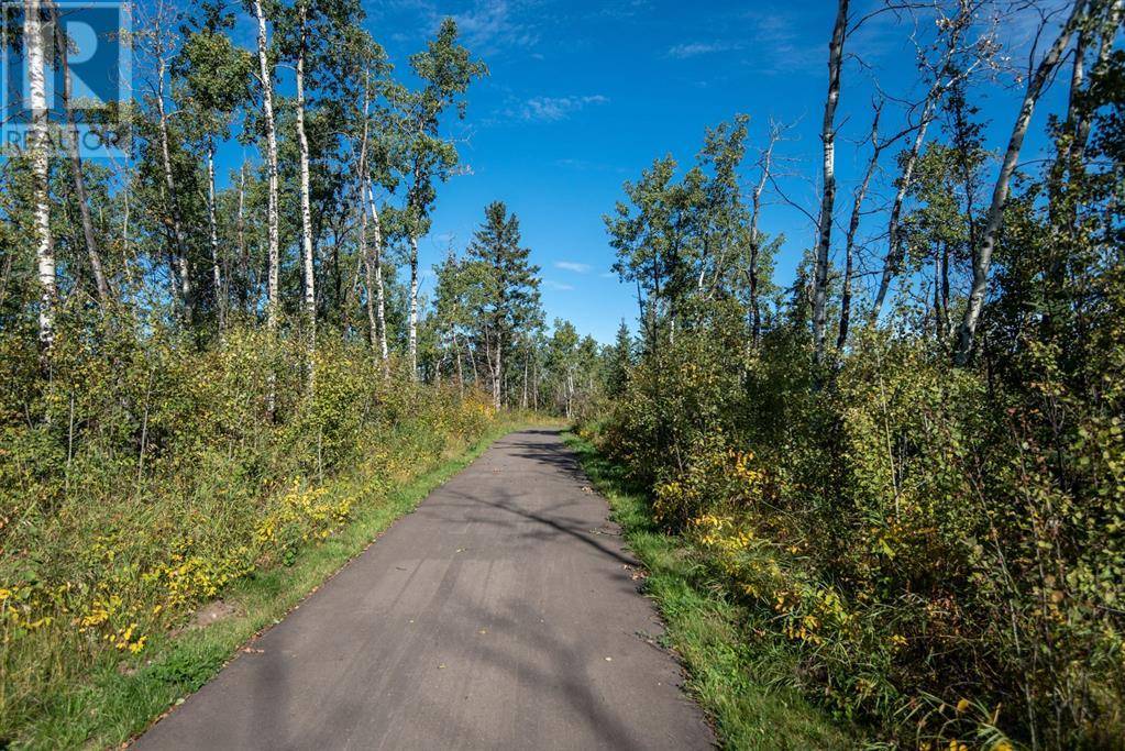 Rural Lacombe County, AB T0M0J0,144, 27111 597 Highway