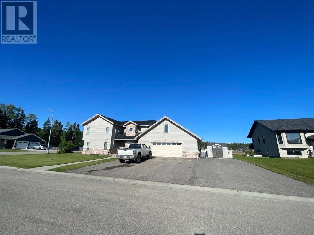 Edson, AB T7E0A5,1506 42 Street