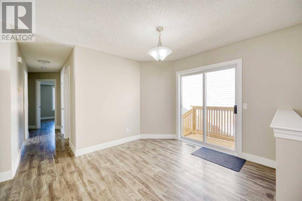 Calgary, AB T3K4X1,1072 Country Hills Circle NW