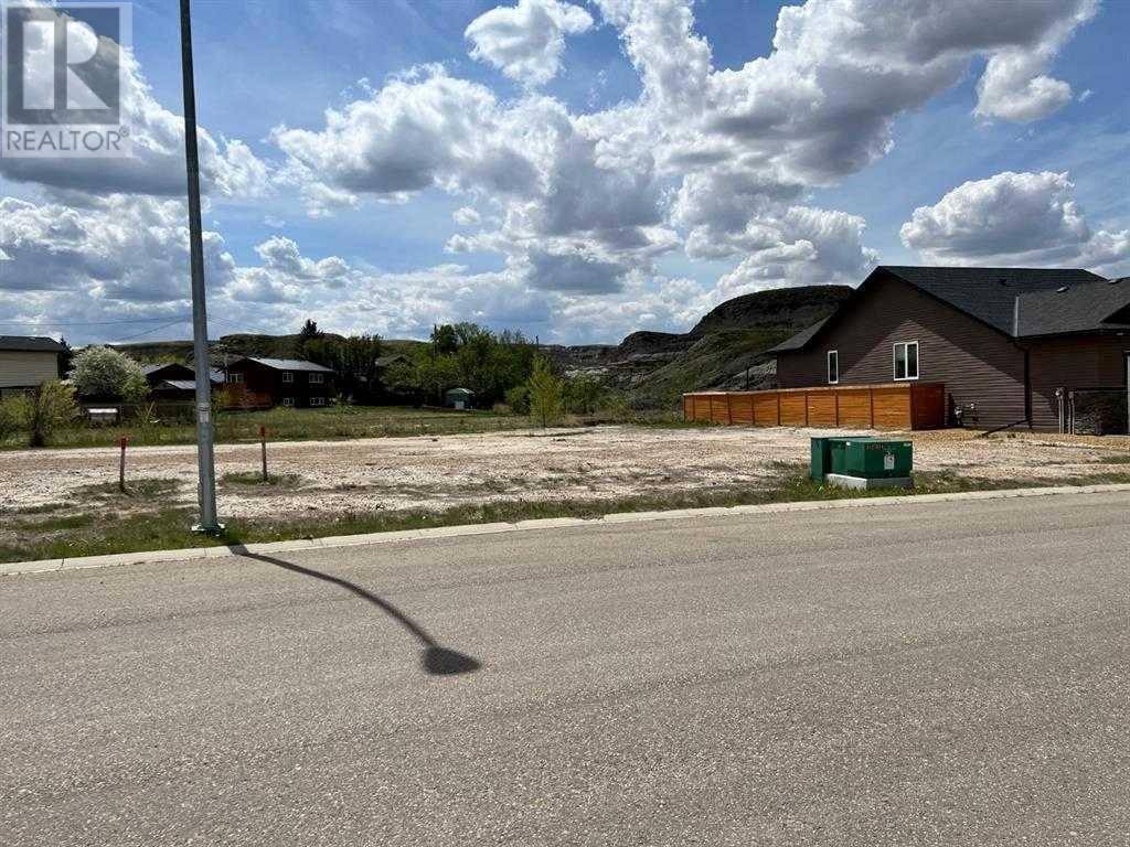 Drumheller, AB T0J0Y6,176 10 Avenue SE