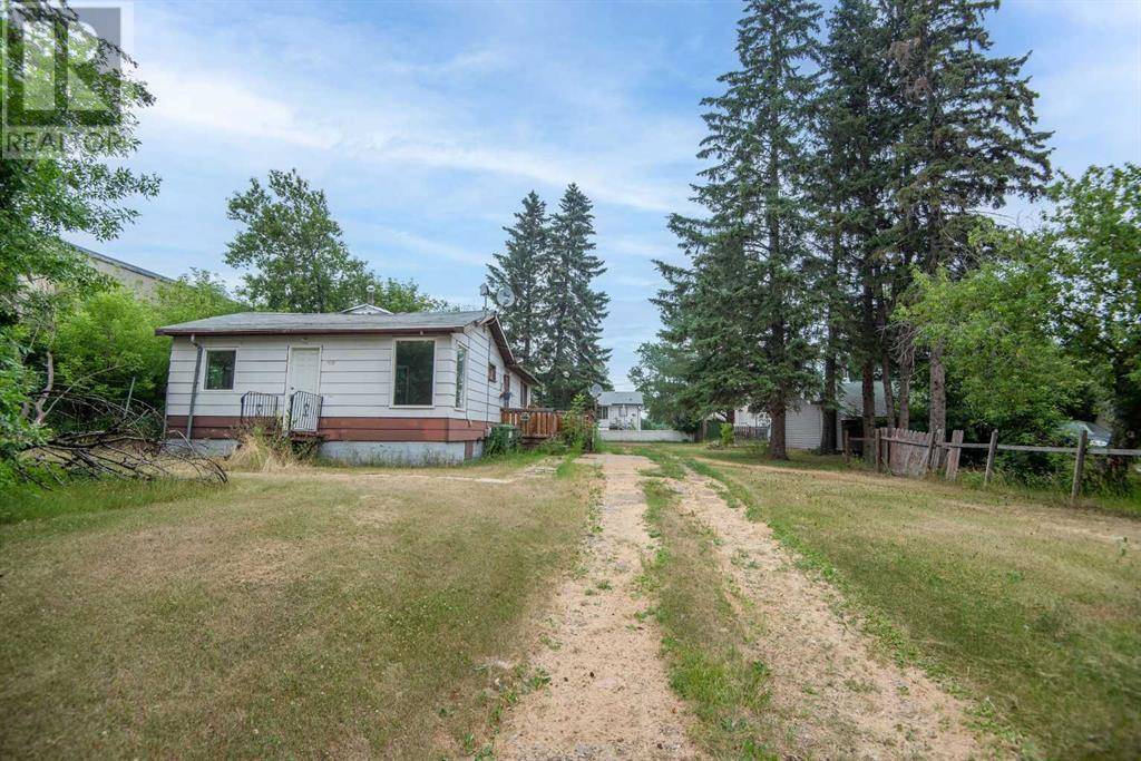 Ponoka, AB T4J1G4,5210 58 Avenue