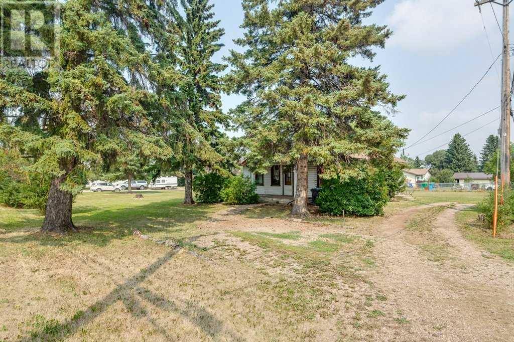 Rimbey, AB T0C2J0,5611 51 Street