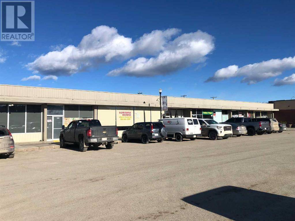 Hinton, AB T7V2A5,144-154 Athabasca Avenue