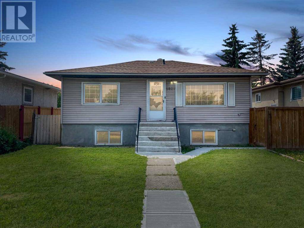 Calgary, AB T2B1H1,1827 43 Street SE