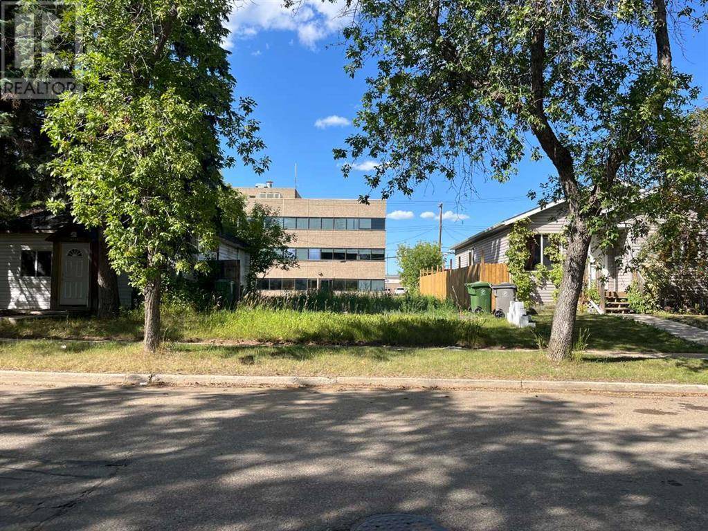 Lloydminster, SK S9V0M1,4814 49 Street